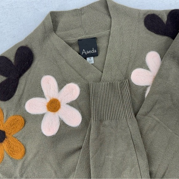 Aaeda Women's Floral Open Cardigan Olive w/ Pink Brown Orange Flowers Small - Picture 3 of 8